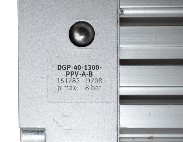 FESTO Pneumatischer Linearantrieb  DGP-40-1300-PPV-A-B unbenutzt RHV11632