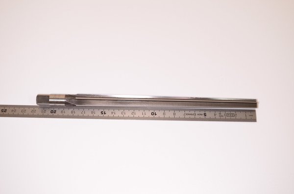 Kegelreibahle D 10 mm 9,9-13,4 mm 1:50 HSS May Stiftloch Handreibahle RHV13621